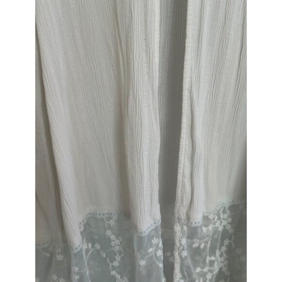 Know Rose Jacket/Loungewear, Delicate, Rayon Blend Cotton Embroidery, Size Med - Picture 1 of 8